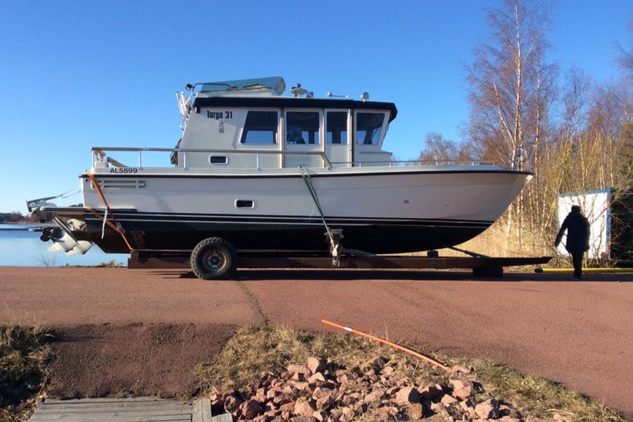 Boat winter storage in Aaland islands