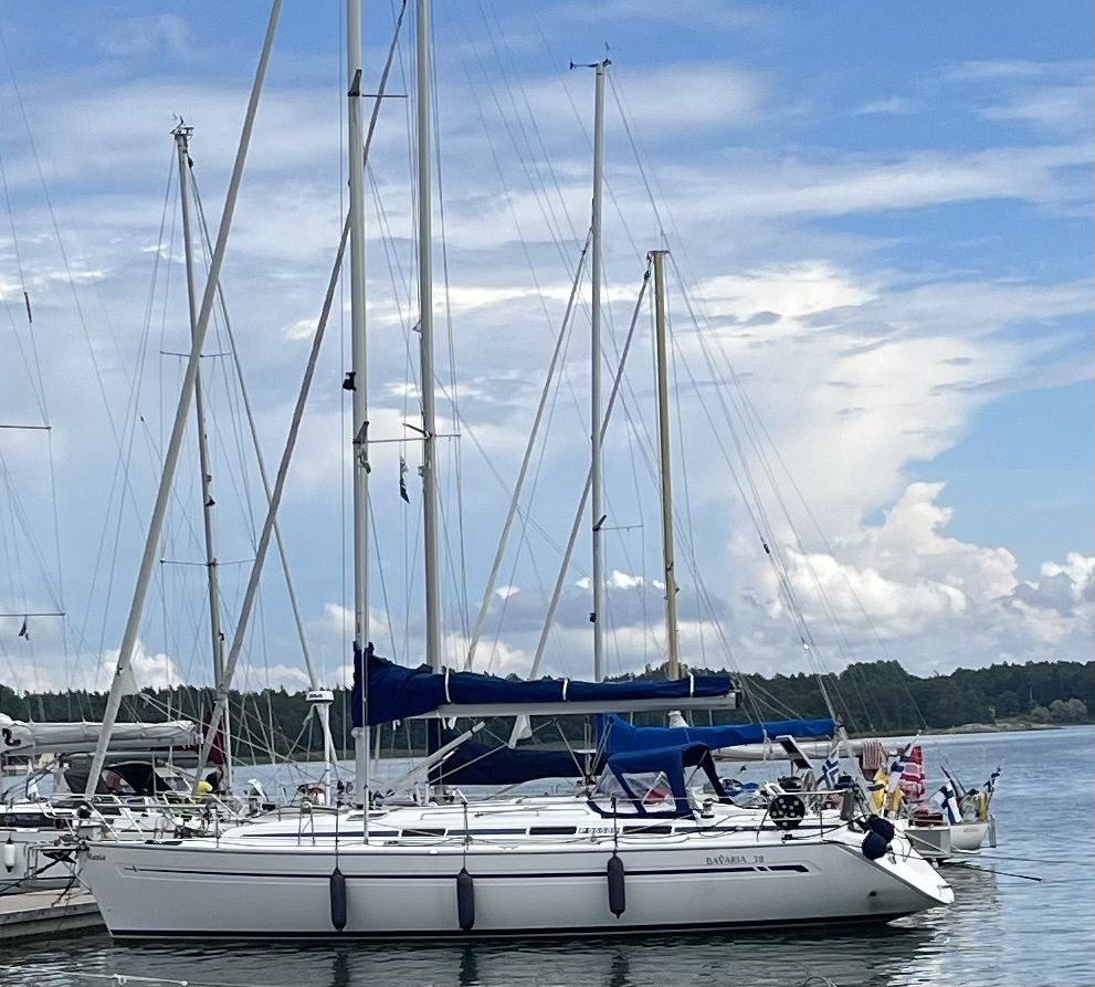 Bavaria 38, 2004