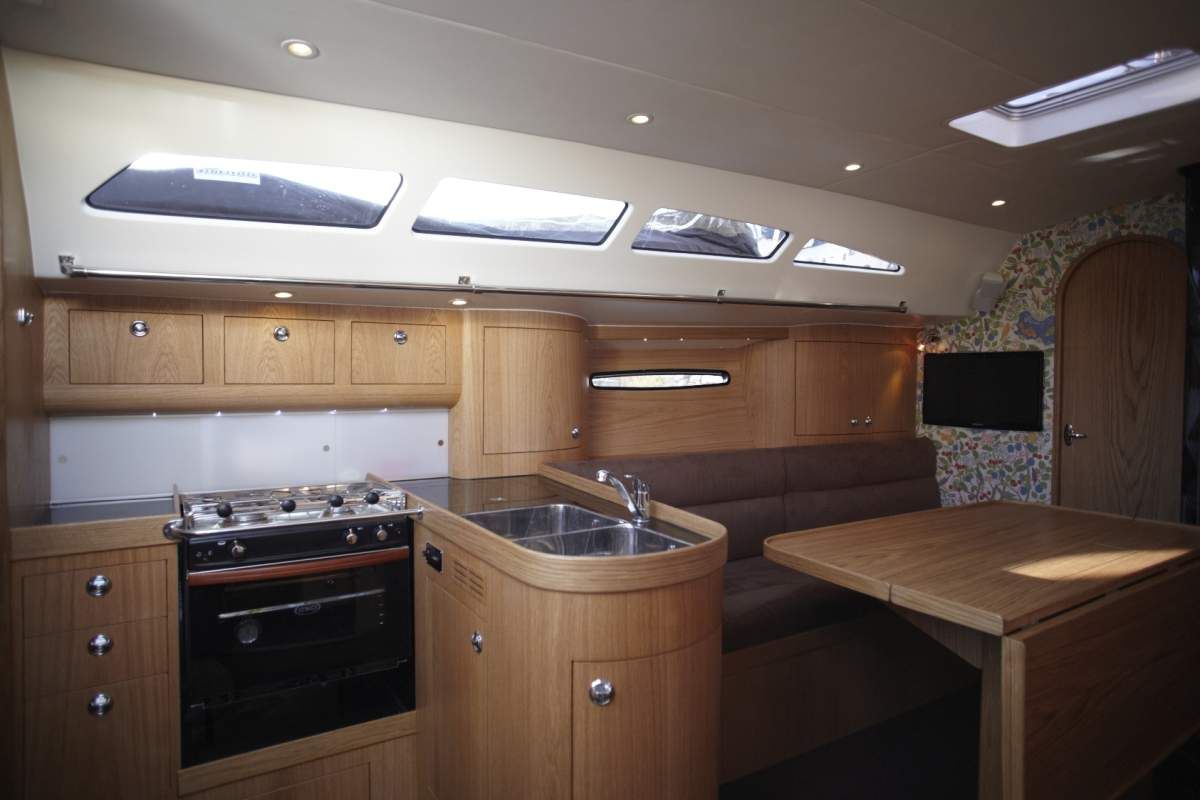 Finnflyer GT 42 sailboat kitchen